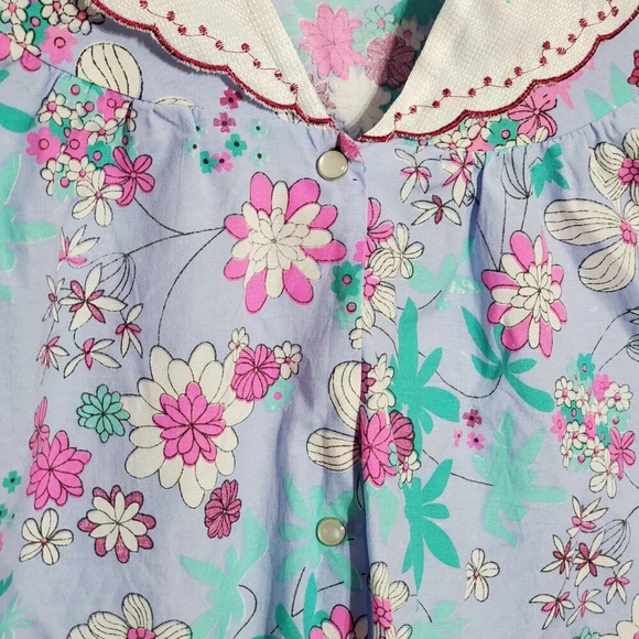 VTG Lati Fashion 3X Floral house coat moomoo Embroidered grannycore pockets - Picture 9 of 10